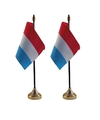 2x Nederland tafelvlaggetjes 10 x 15 cm met standaard